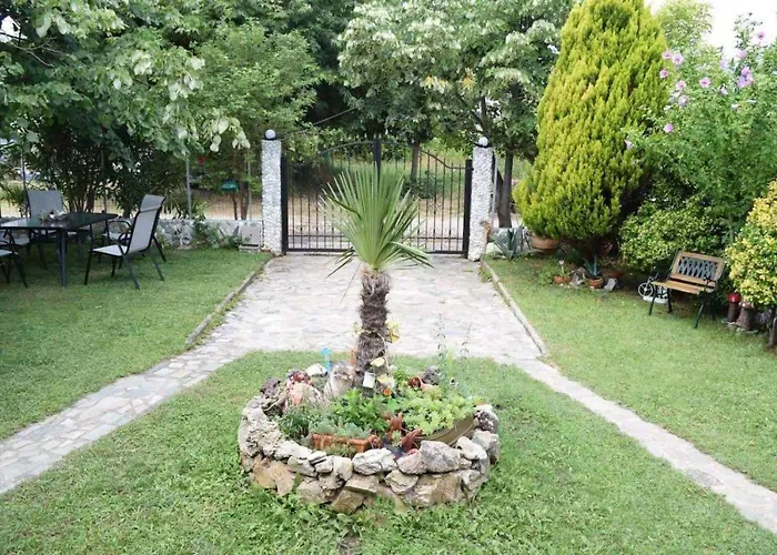 Garden\'S Villa