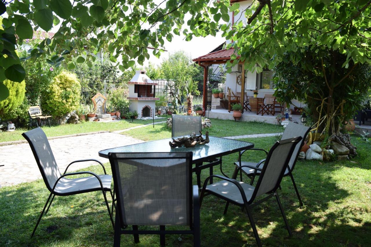 Garden's *