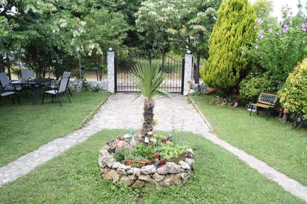 Villa Garden's *