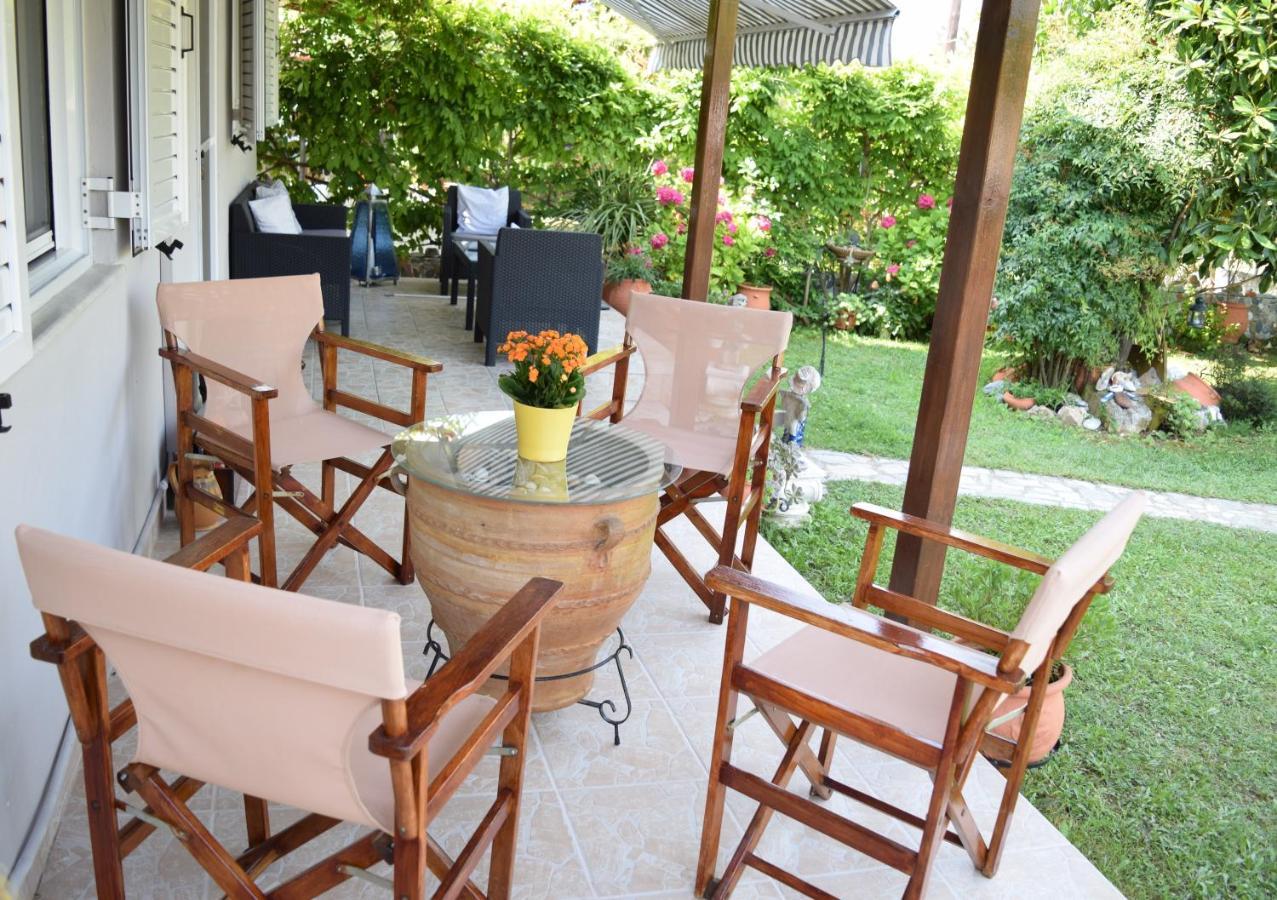 Garden's Villa *
